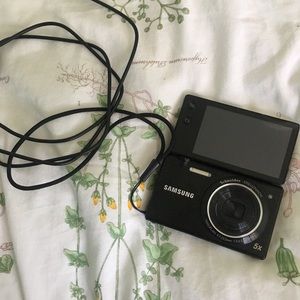 Samsung vlogging camera